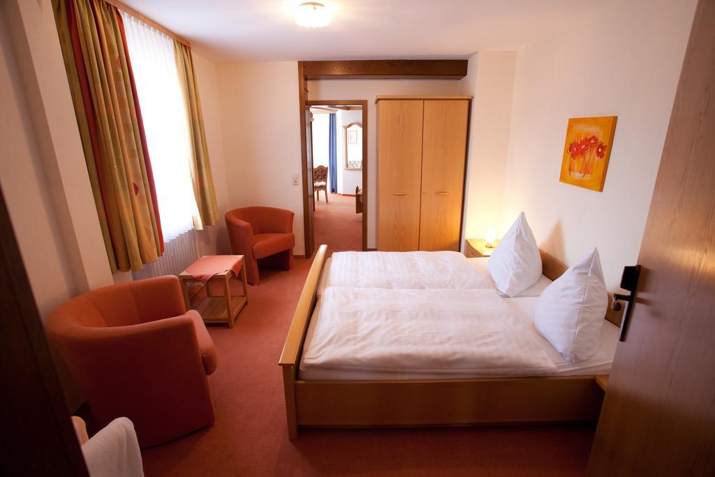 Landhotel Teuteberg Bad Arolsen Værelse billede