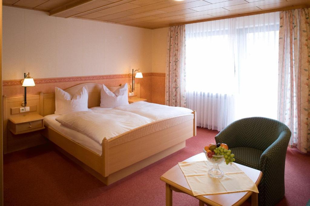 Landhotel Teuteberg Bad Arolsen Eksteriør billede