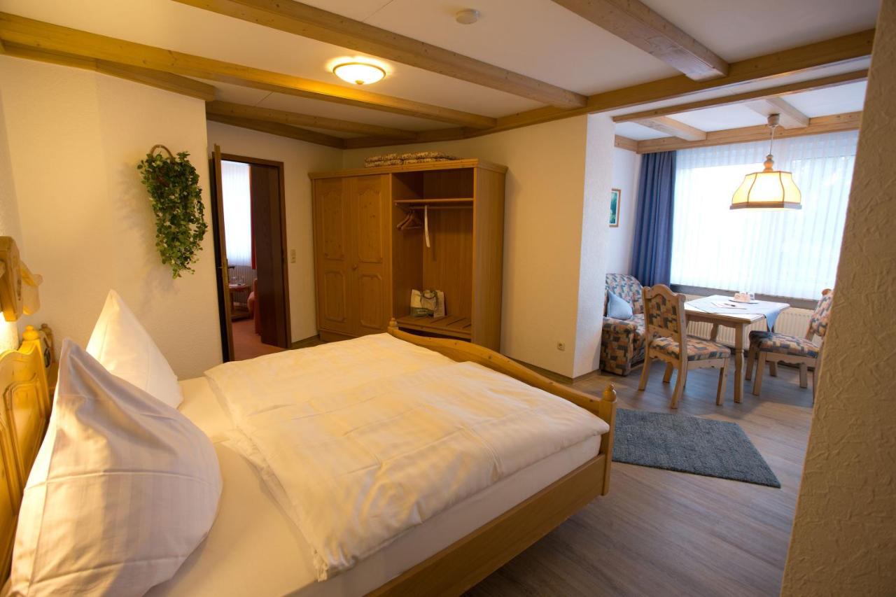 Landhotel Teuteberg Bad Arolsen Eksteriør billede